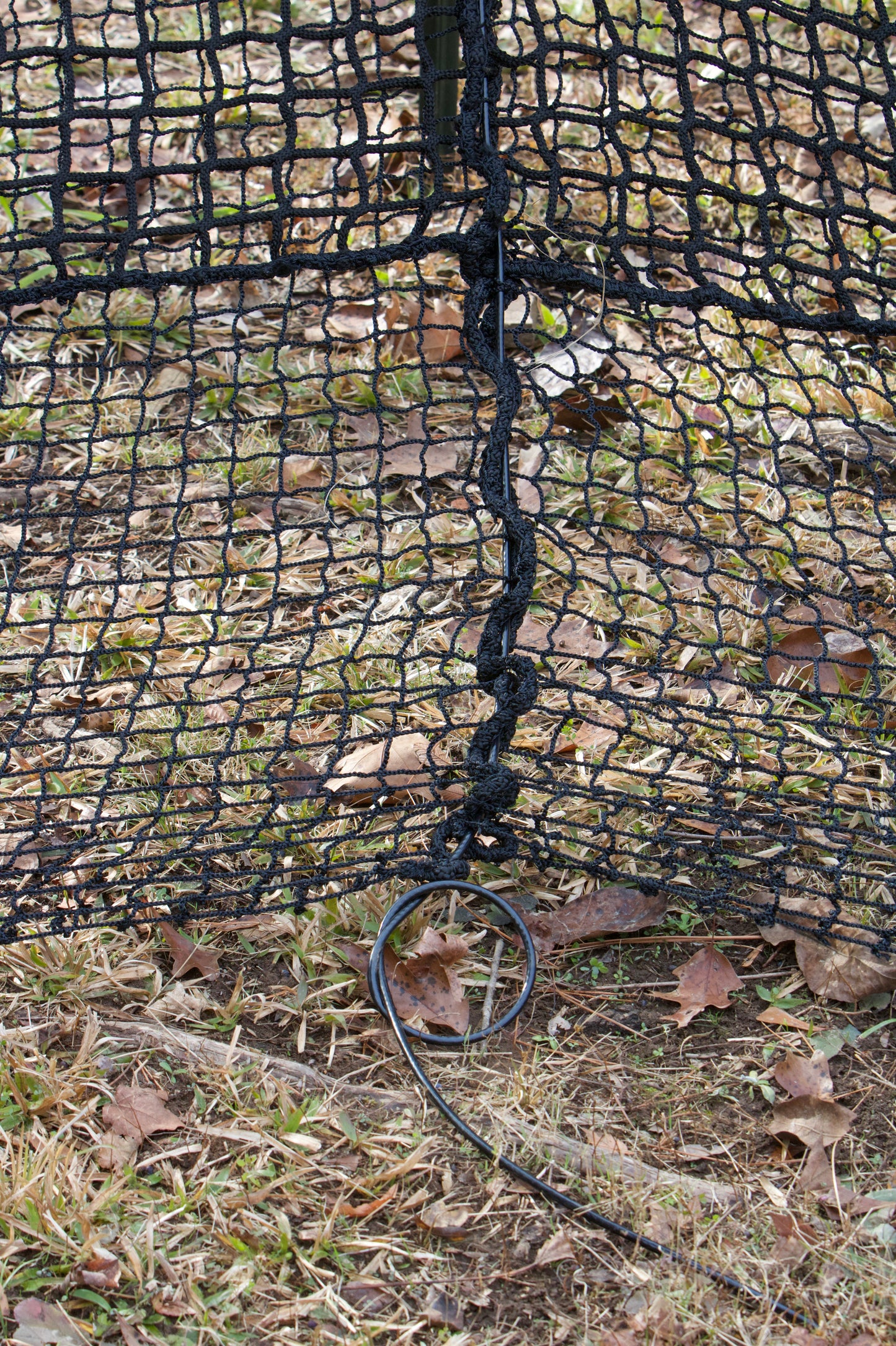 Bottom of the Easy Pull Cable Seam with knot tie in the end